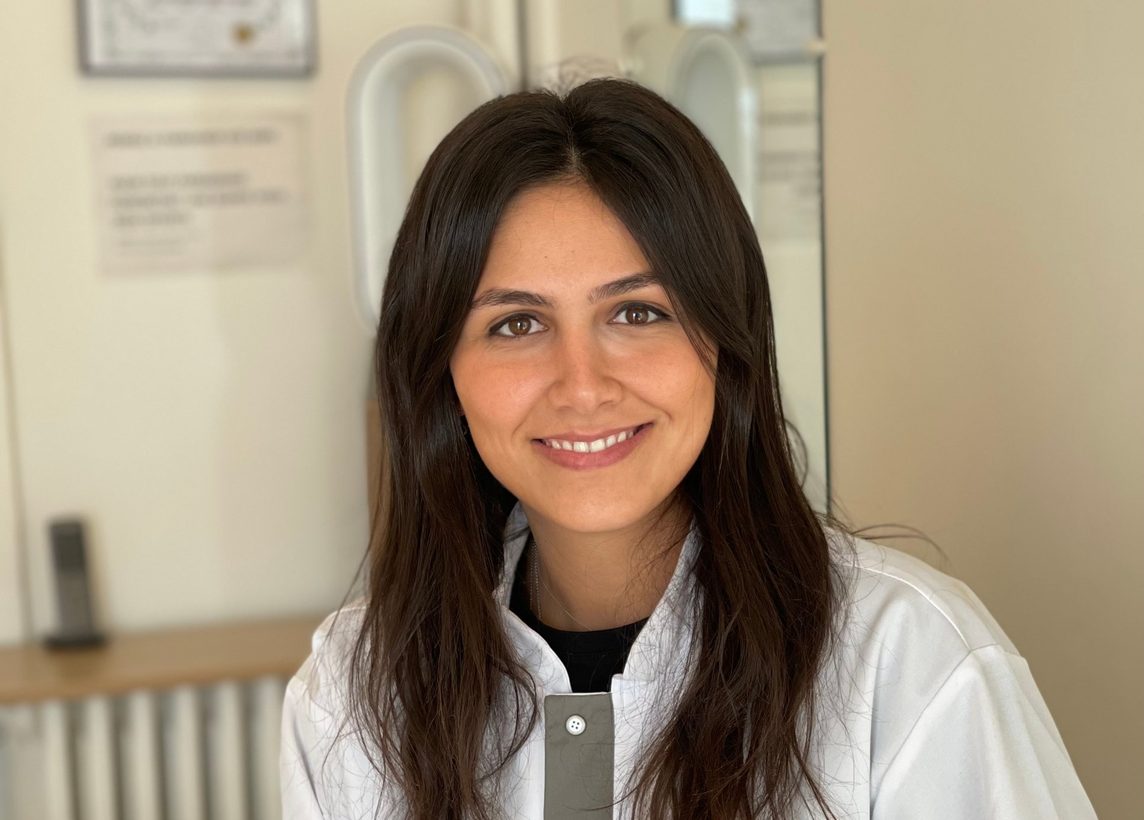 Shana, experte en plastithérapie au centre Théraform de Boulogne-Billancourt